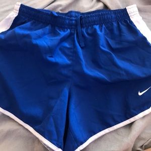 Nike women’s running shorts